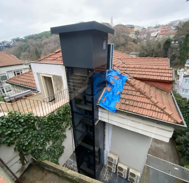 WhatsApp Image 2025-08-13 at 14.57.35 (1)